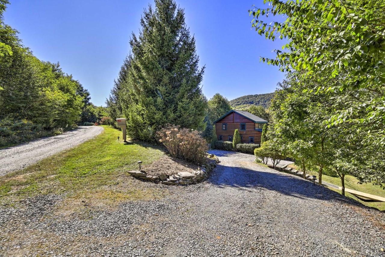 Dog-Friendly Cabin, 9 Mi To Sugar Mountain Resort Banner Elk Exteriör bild